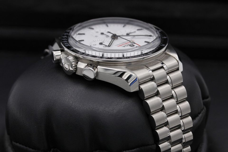 Omega Speedmaster Moonwatch Professional 310.30.42.50.04.001 Image 4